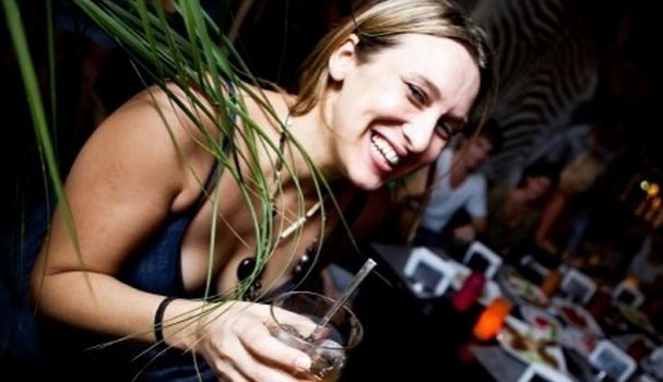 Asha Bar Lounge_0XM2-slider_Fotor