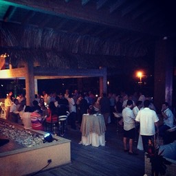Asha Bar Lounge_7212743ea59811e3bed41251e7ed0540_8_Fotor