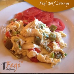 platillos Fegi Golf Lounge_Fotor